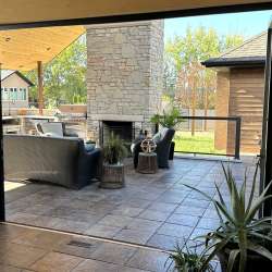 Cocoa Mélange luxury concrete patio decking